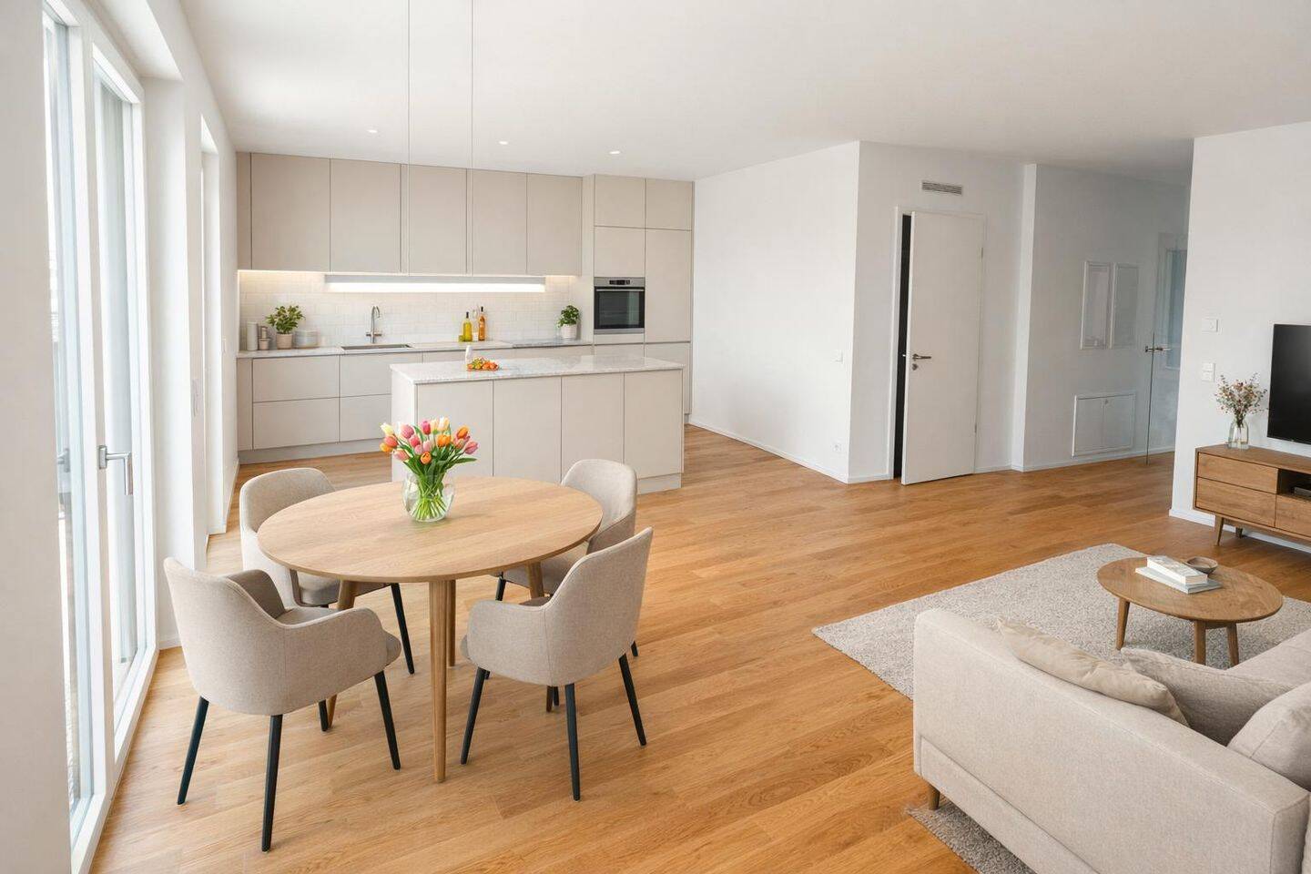 4 Zimmer mit 2 Bädern, Abstellraum und Balkon in schöner Umgebung am Rhein, 40549 Düsseldorf (Heerdt Oberkassel)