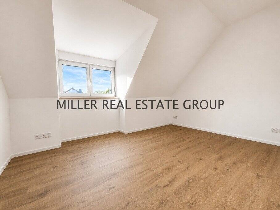 Exklusive Neubau-Dachgeschosswohnung in Ingolstadt-Unterhaunstadt – ca. 116 m², Erstbezug, KfW 55 & zwei separat nutzbare Wohnbereiche!, 85055 Ingolstadt