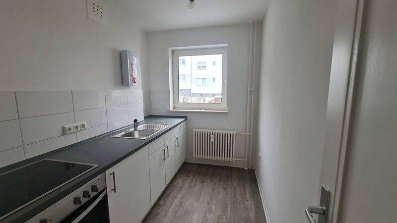 Wer will mich!? Ansprechende 2-Zimmer-Wohnung, 24143 Kiel (Gaarden-Ost Gaarden-Süd)