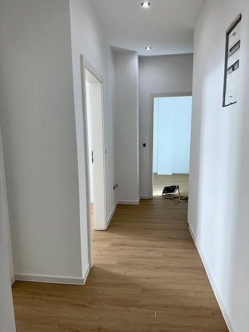 Modern sanierte 3-Zimmer-Eigentumswohnung in Koblenz-Lützel – sofort bezugsfrei, 56070 Koblenz