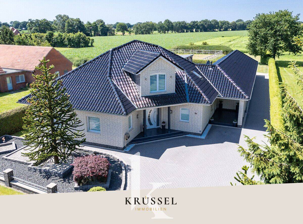 NEU: Ländliche Idylle trifft Reitsport – Stilvoller Bungalow mit eigener Reitanlage nahe Friesoythe!, 26169 Friesoythe