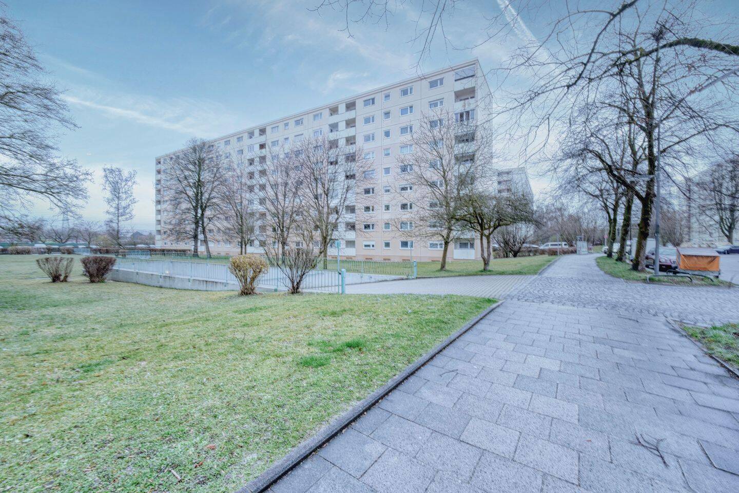 Lichtdurchflutete 3-Zimmer-Wohnung in Bogenhausen – Direkt einziehen und wohlfühlen!, 81927 München (Bogenhausen)