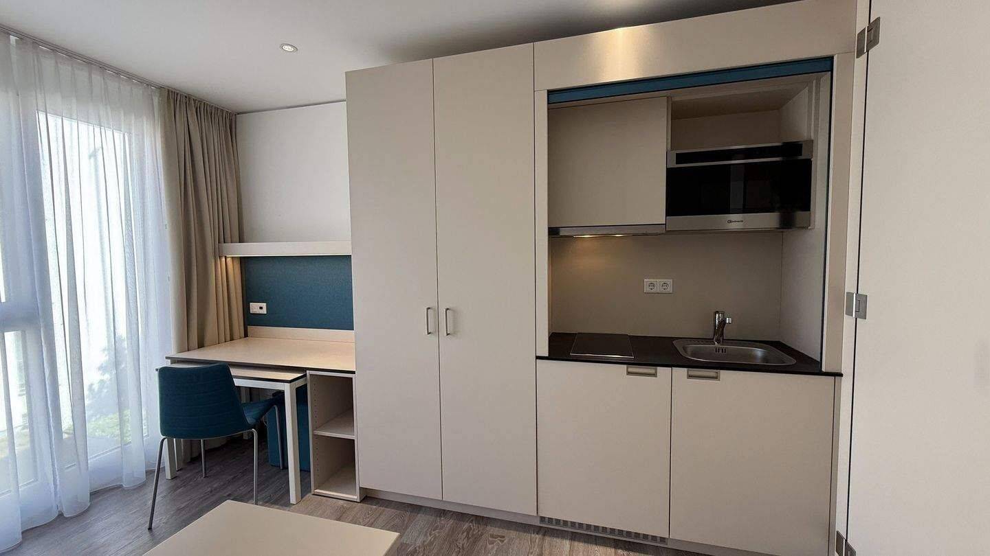 Premium Student Living Erlangen: Möbliertes Apartment inkl. Strom, WLAN & Gym, 91052 Erlangen (Anger Erlangen-Ost Erlangen-Süd Innenstadt)