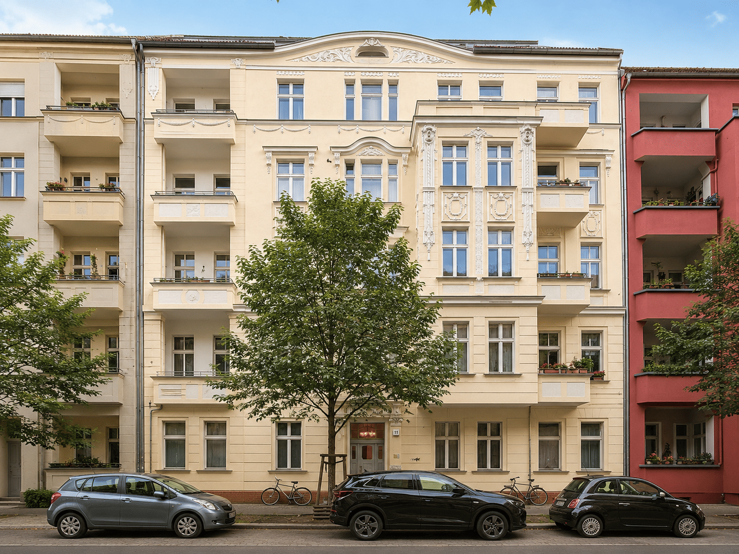 Wohnen im Helmholtzkiez: 3-Zimmer-Altbau mit Balkon, 94 m², 10437 Berlin (Pankow Prenzlauer Berg)
