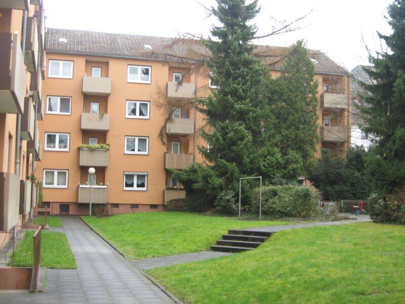 Gemütliche 1,5-Zimmer-Wohnung mit Loggia in beliebter Lage von Köln, 50968 Köln (Rodenkirchen)