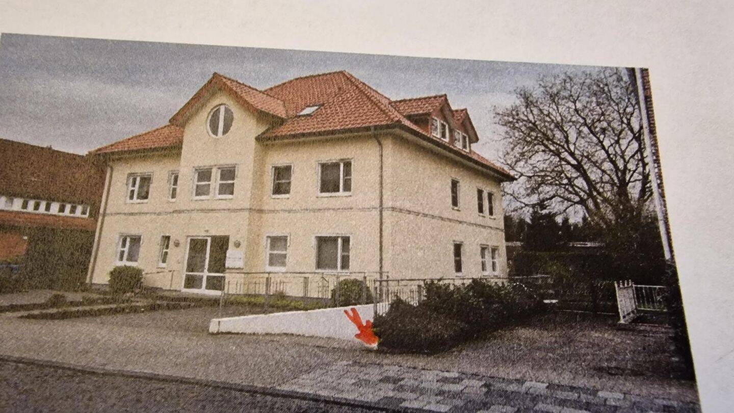 gepflegte 3-Zimmer EG-Wohnung 80 qm mit Tiefgarage und Garten im Zentrum von Bad Zwischenahn, 26160 Bad Zwischenahn