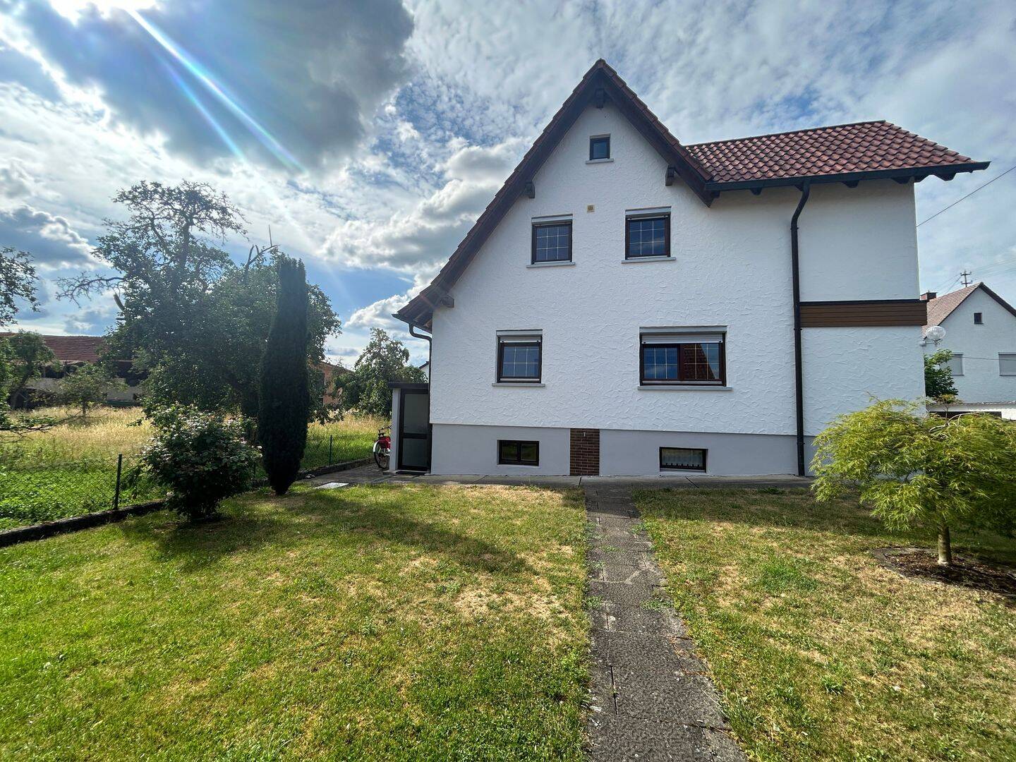 Ein Zuhause zum Ankommen – charmantes Einfamilienhaus in Syrgenstein, 89428 Syrgenstein