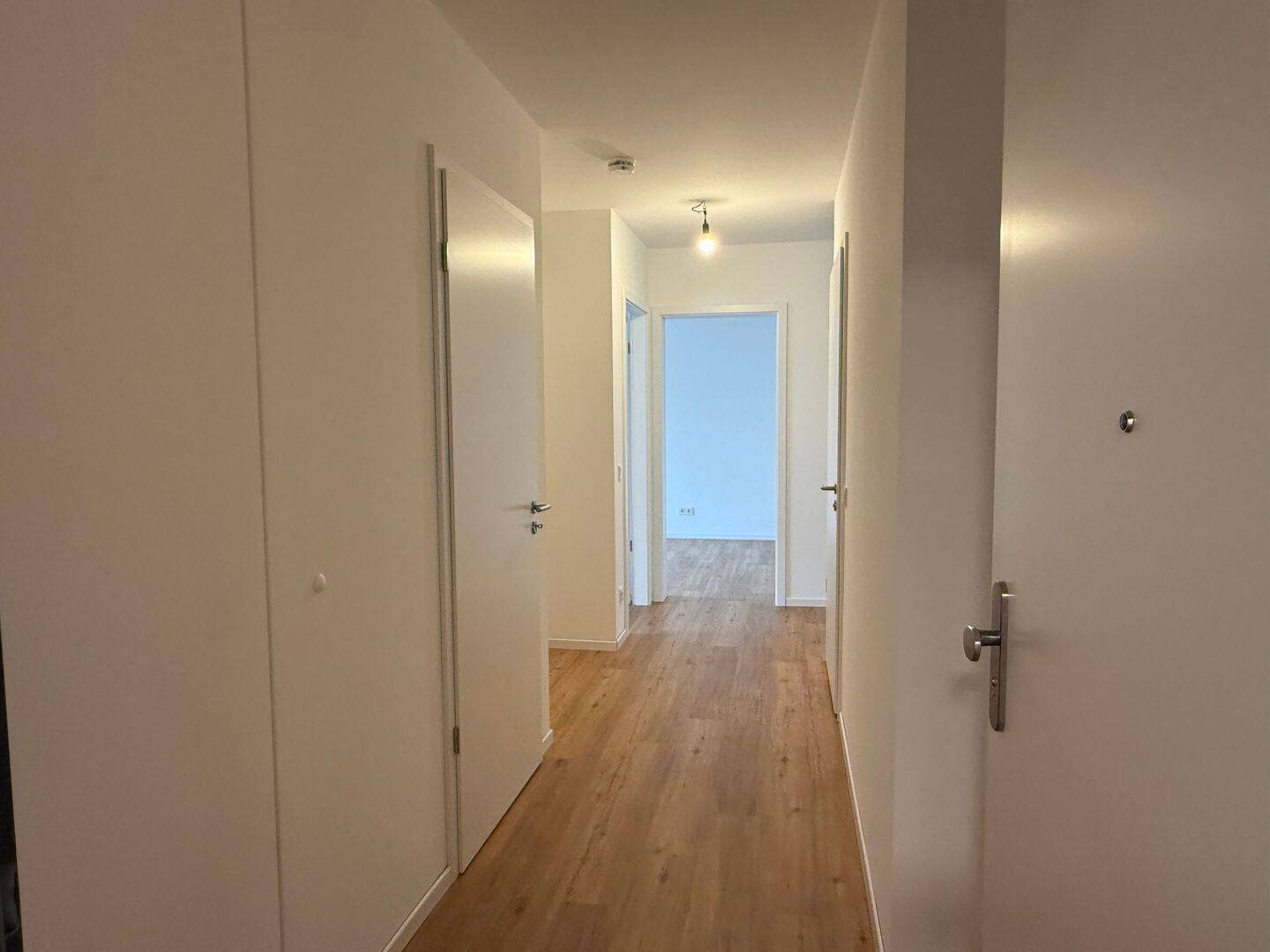 Perfekte 4-Zimmer-Wohnung für Familien mit Einbauküche, Loggia und Keller inklusive!, 13507 Berlin (Reinickendorf Kolonie Am Fließ Kolonie Am Waldessaum Tegel)