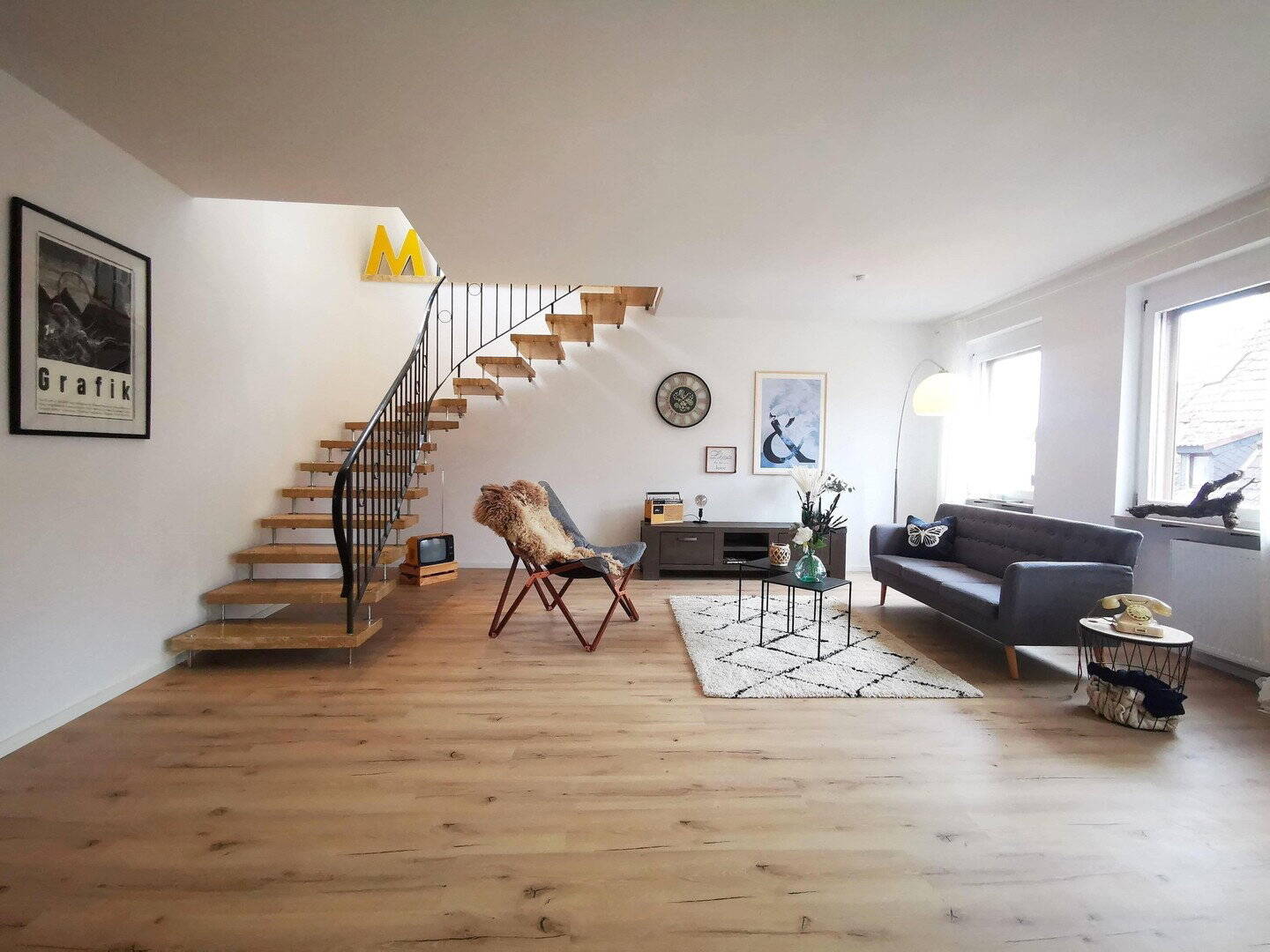 Wohnen über zwei Ebenen: 114 m² Maisonette im Herzen von Oppenheim, 55276 Oppenheim
