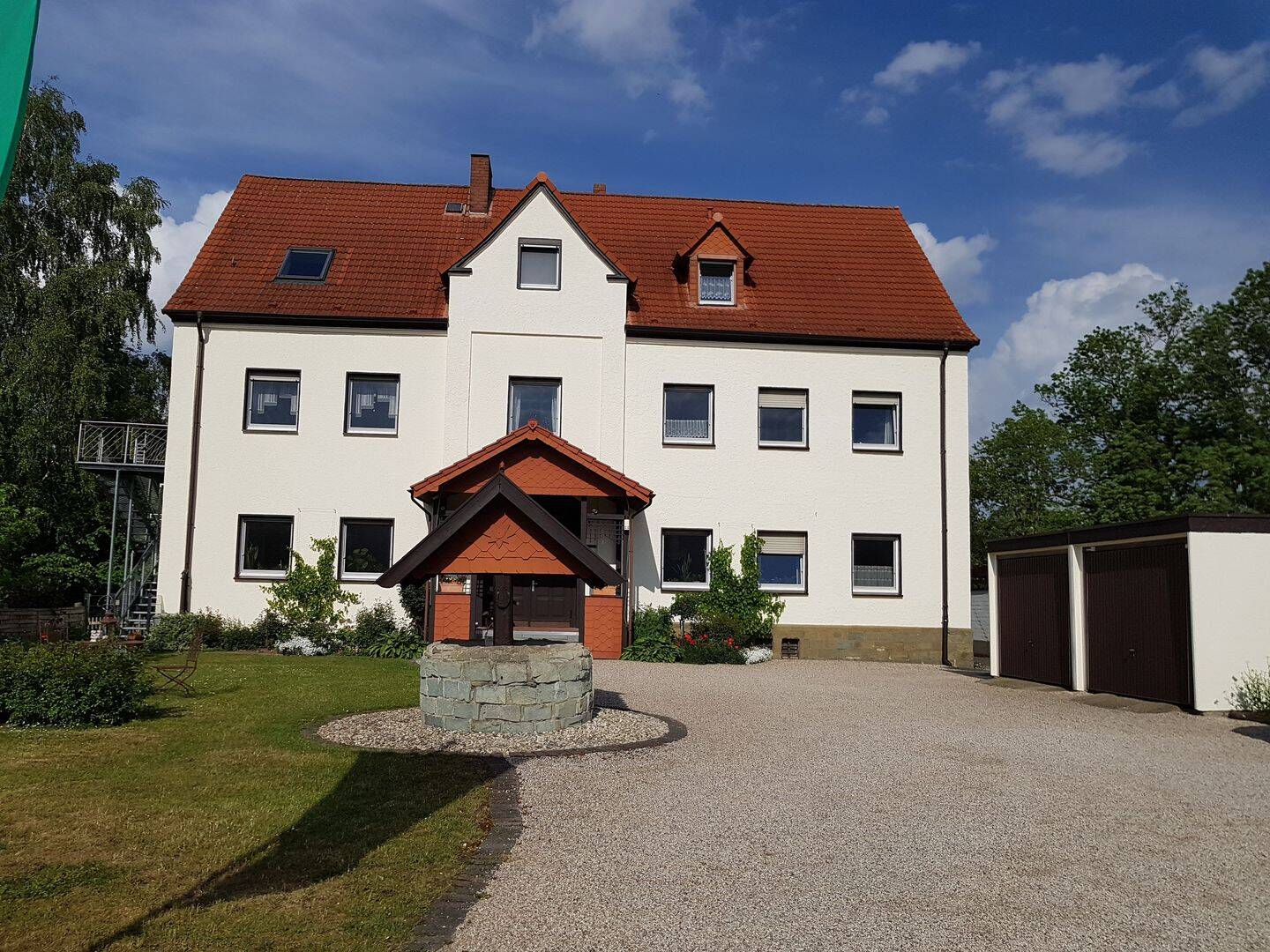 Großzügige 3-Zimmer-Wohnung mit Garten in Erwitte-Schmerlecke, 59597 Erwitte