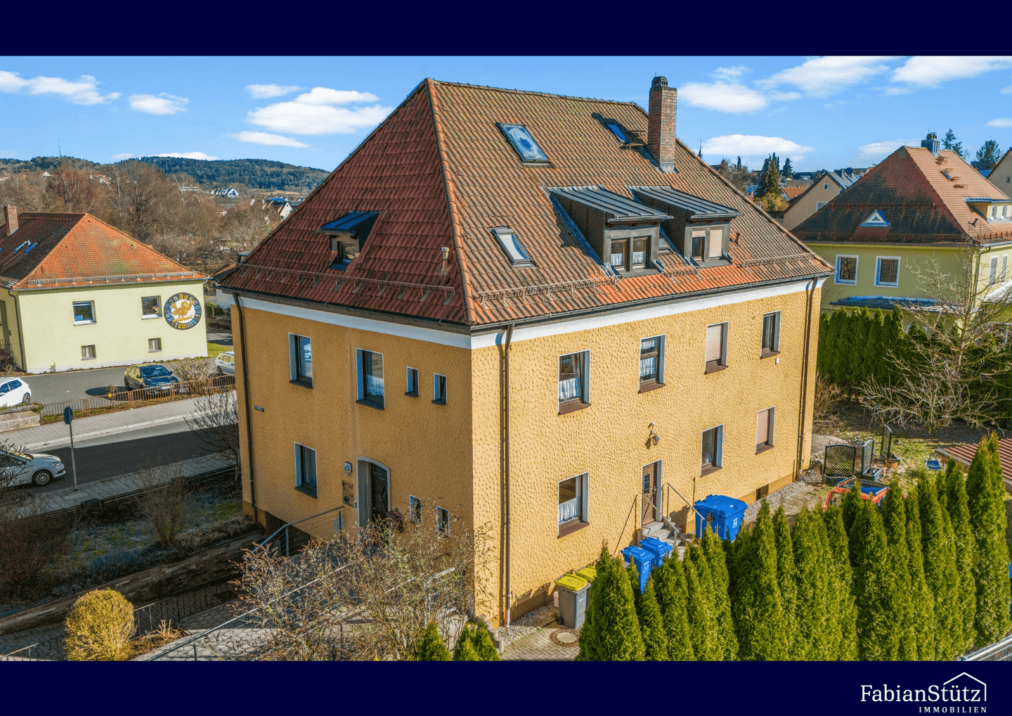 6% Rendite! Top gepflegtes MFH mit 3 Einheiten im Herzen von Pegnitz, 91257 Pegnitz