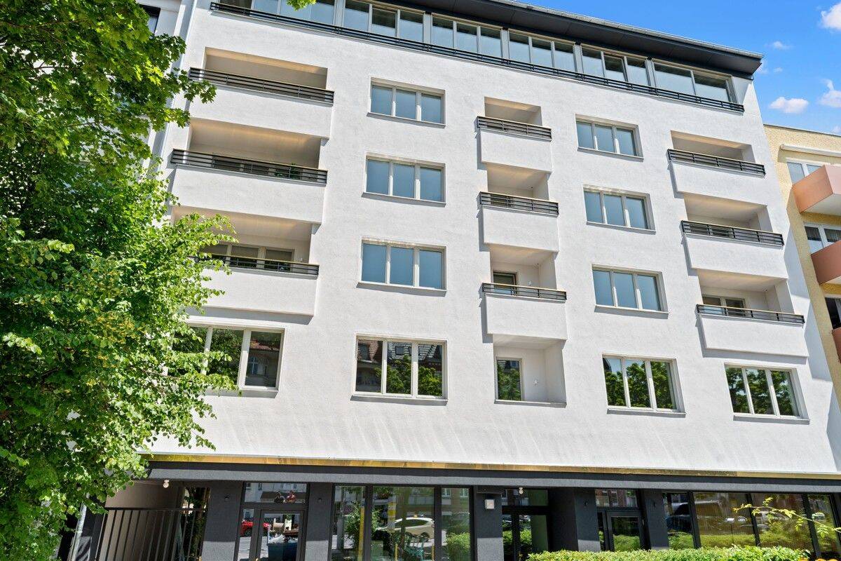 Erstbezug nach Sanierung mit KfW-Vorteil – jetzt einziehen, 12161 Berlin (Steglitz-Zehlendorf Friedenau Steglitz)