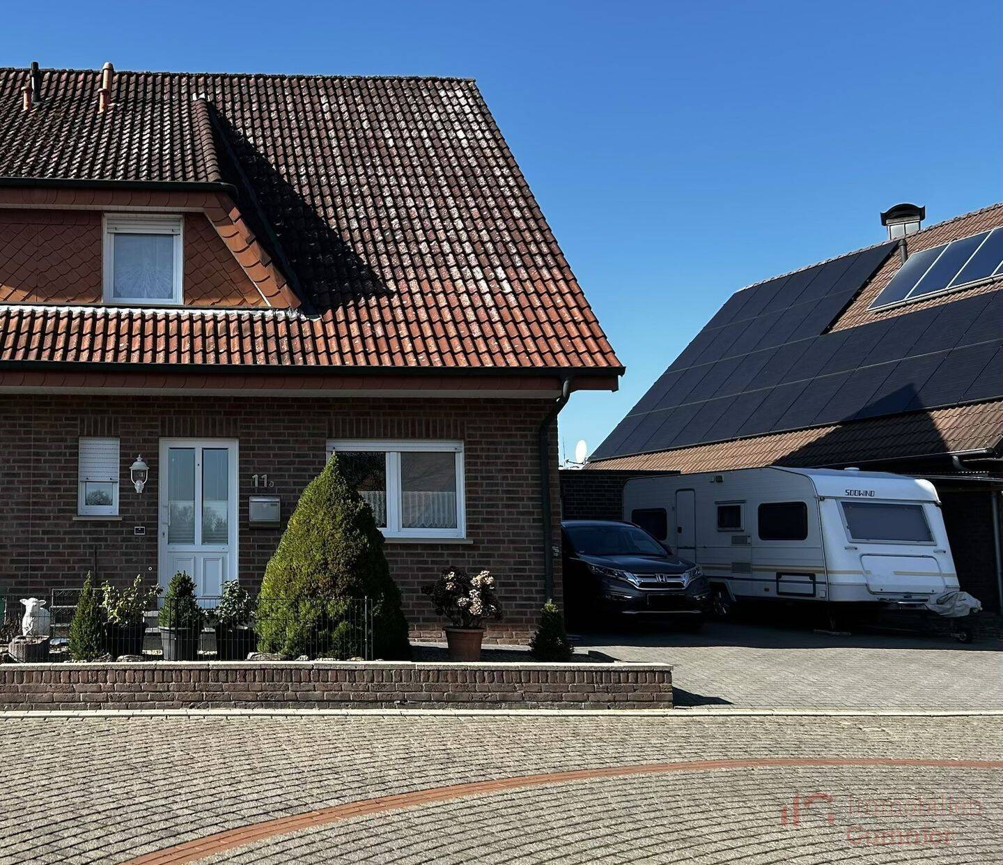 +++RESERVIERT+++IMMOBILIEN GUMNIOR präsentiert: gepflegte Doppelhaushälfte in beliebter Lage von Salzbergen, 48499 Salzbergen