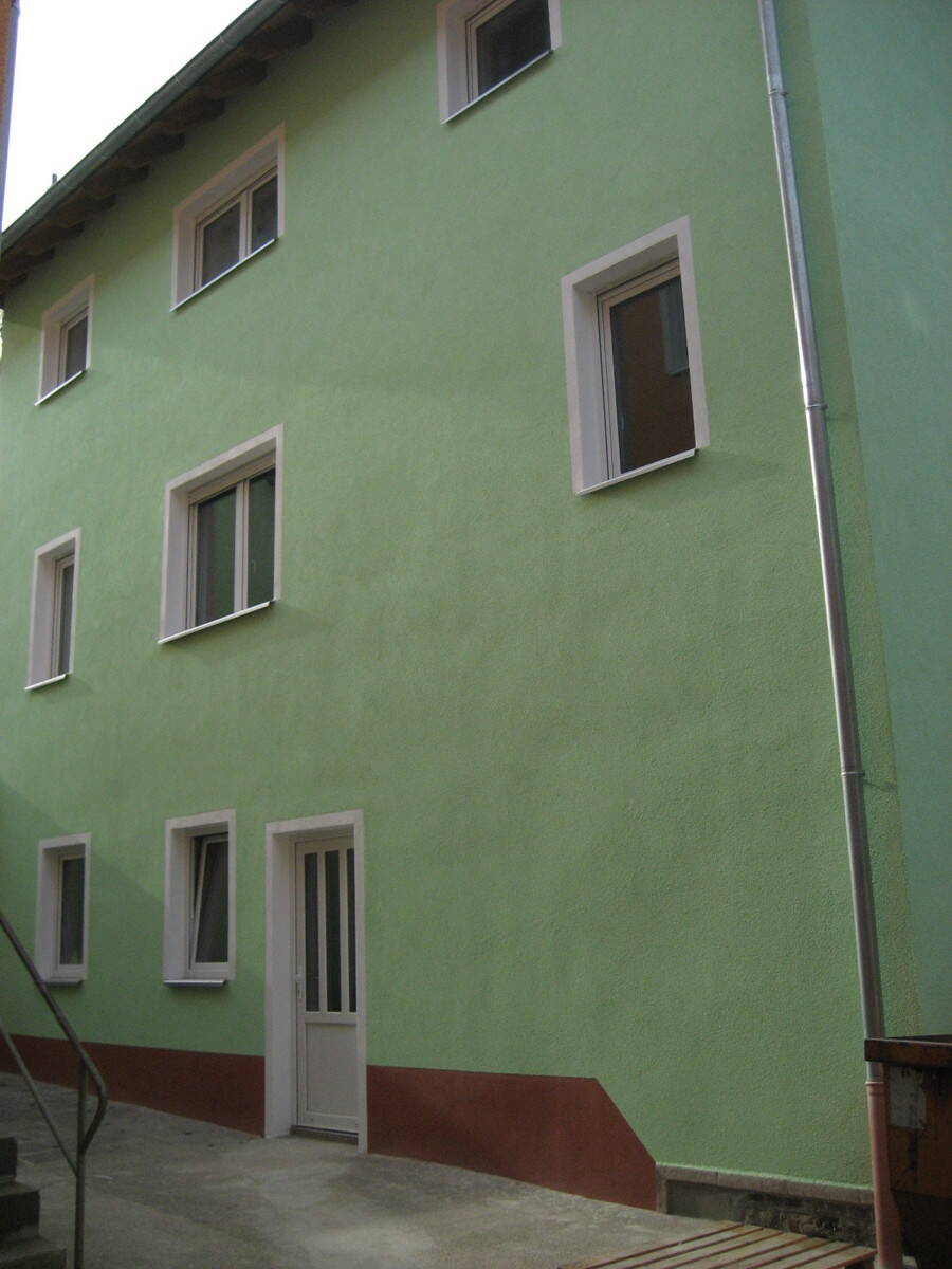 image-72468649