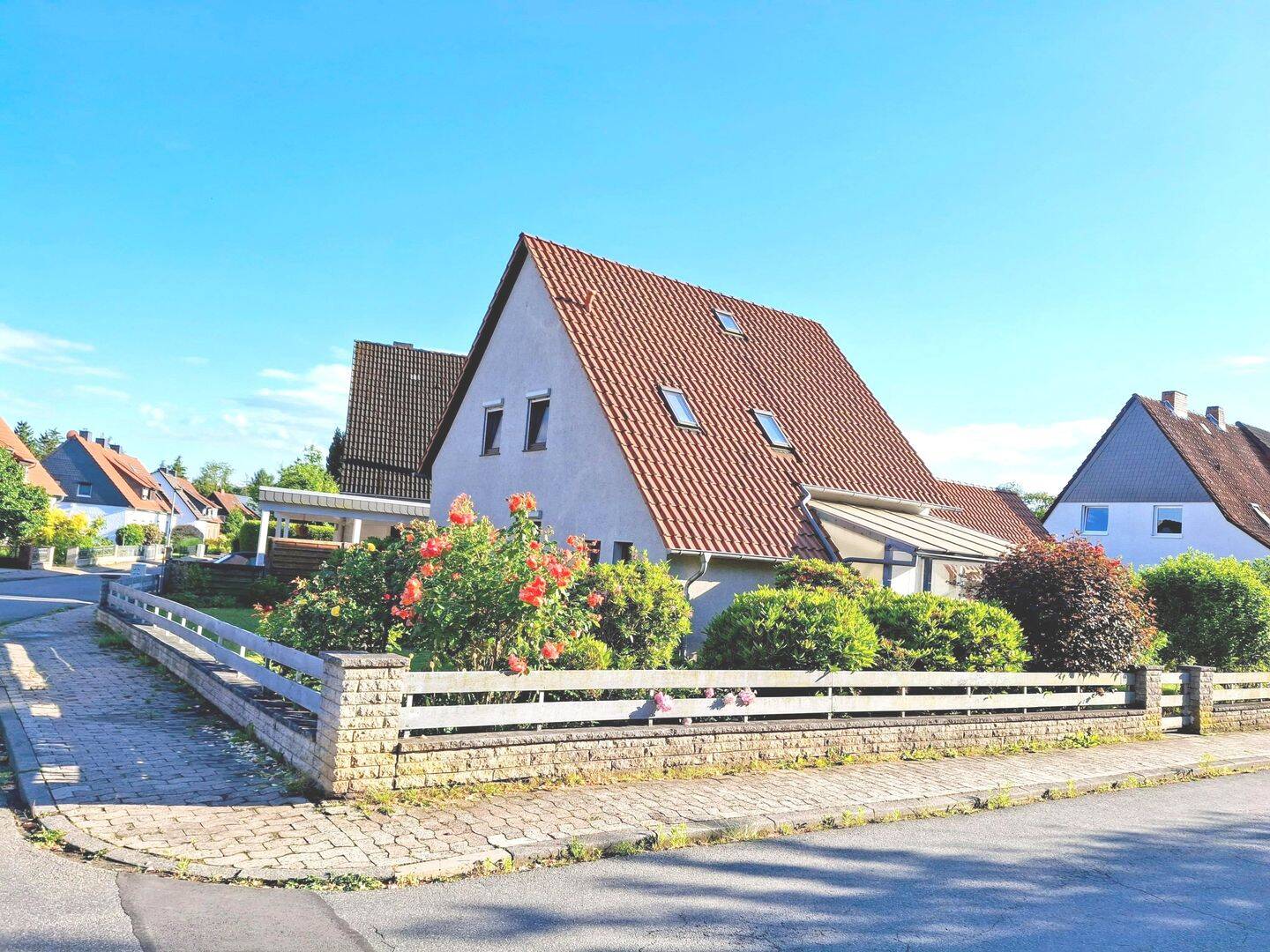 Klein und fein, 107m² Wohnfläche für die kleine Familie, von 2007 bis 2015 modernisiert. Waldnahe Lage in Ehmen., 38442 Wolfsburg (Ehmen Fallersleben Mörse Sandkamp Sülfeld)