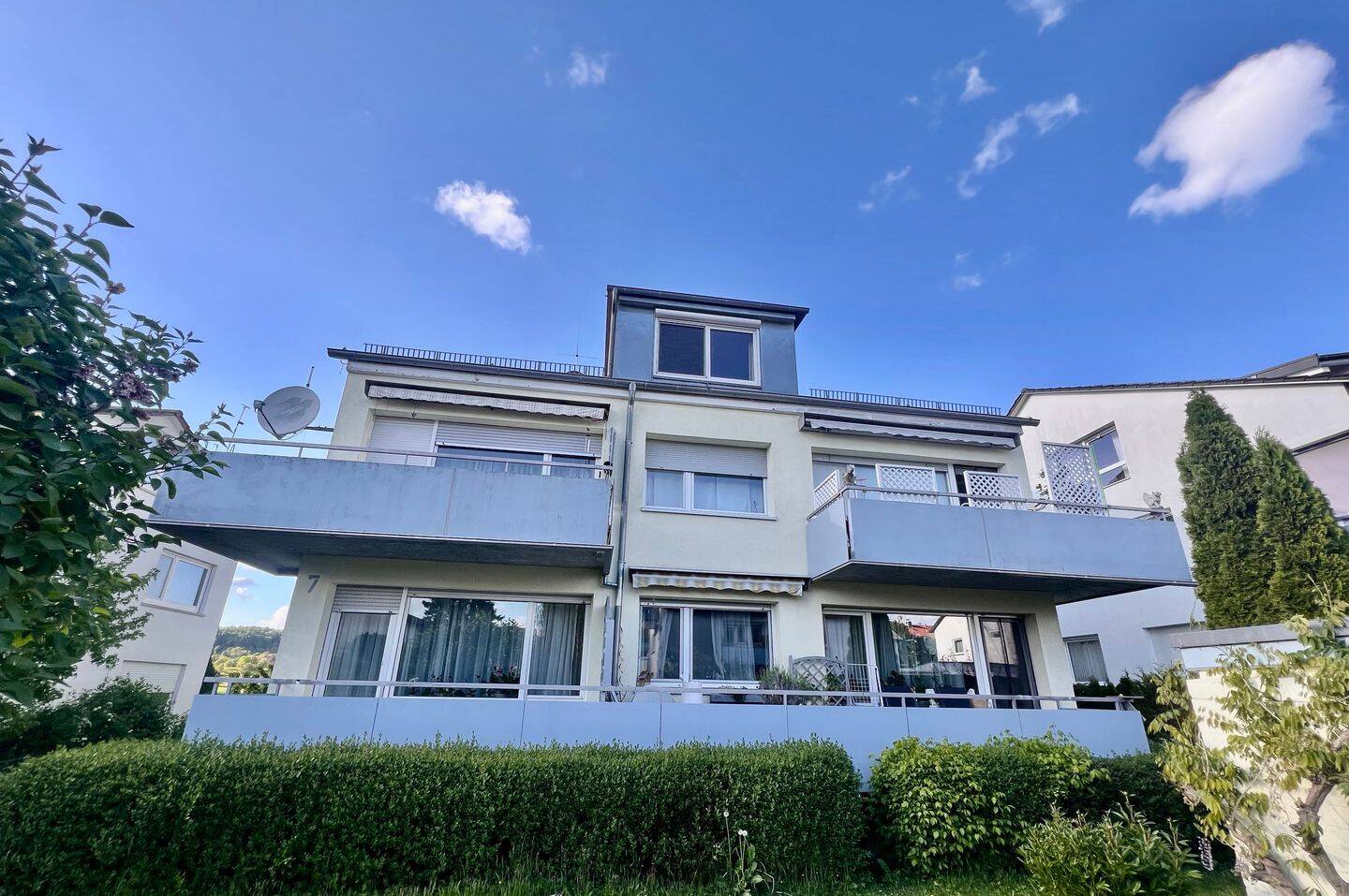 Attraktive 2-Zimmer-Wohnung mit 52 qm Wohnfläche in Leonberg-Warmbronn sofort zu verkaufen!!!, 71229 Leonberg