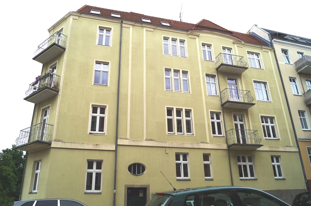 image-72495609