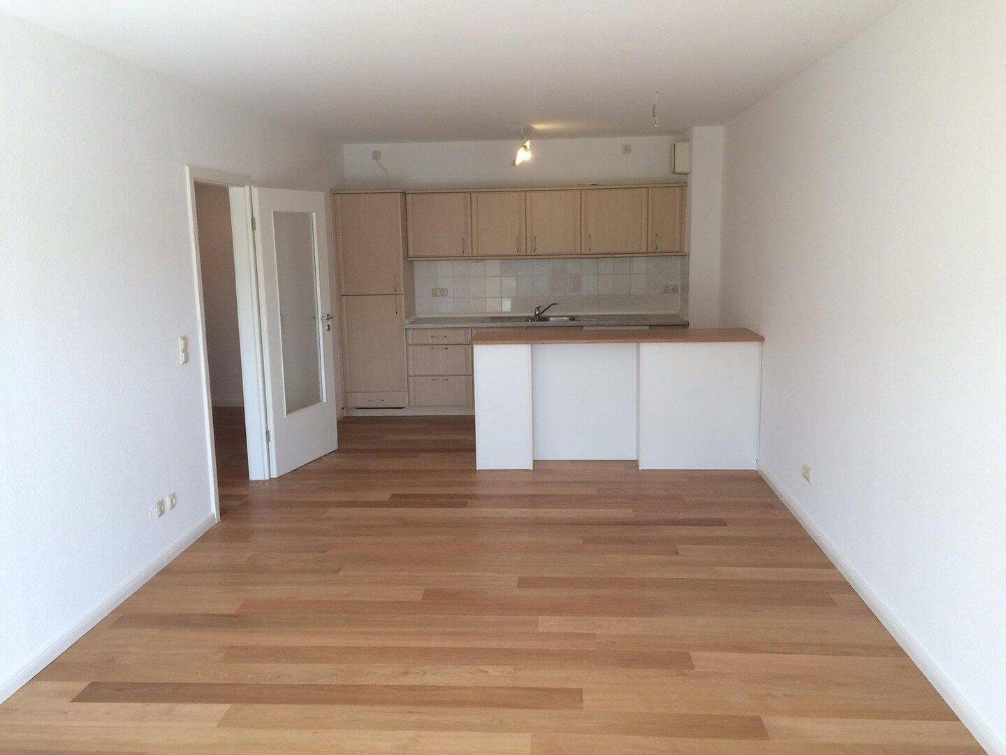 Ruhige 2-Zimmer-Wohnung in Bad Segerberg mit Terasse und PKW-Stellplatz, 23795 Bad Segeberg