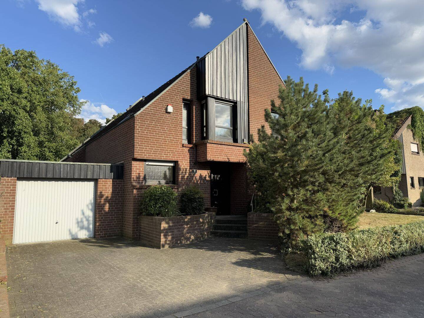 Individuelles Architektenhaus in ruhiger Wohnlage – Citynah, 59494 Soest
