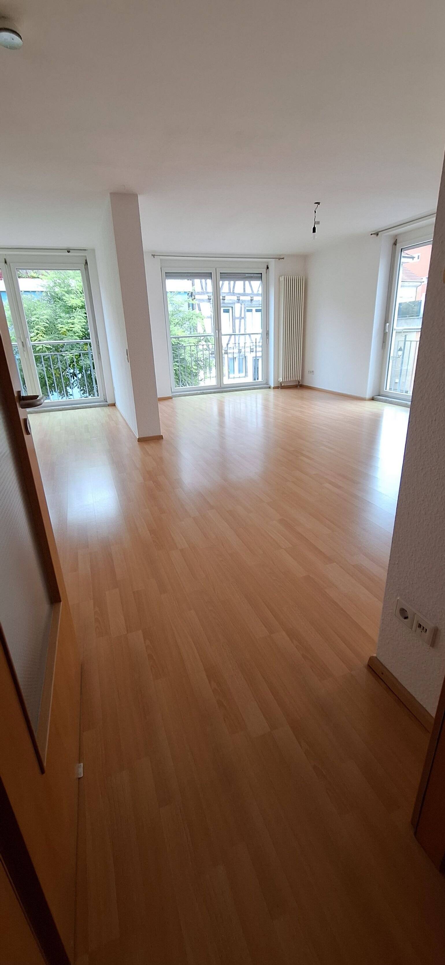 Wunderschöne 3,5 Zimmer Wohnung im Herzen von Stockach, 78333 Stockach