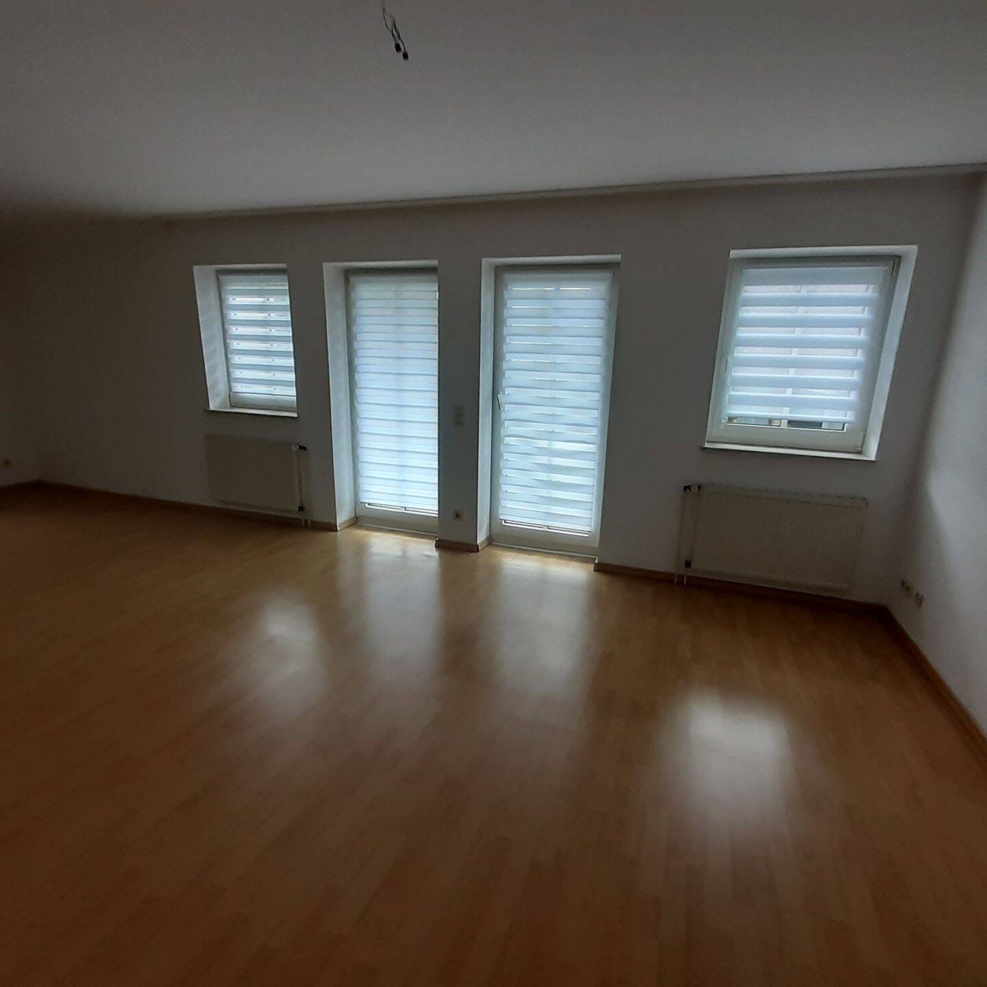 Helle gepflegte 2 Zimmer Wohnung, 37079 Göttingen