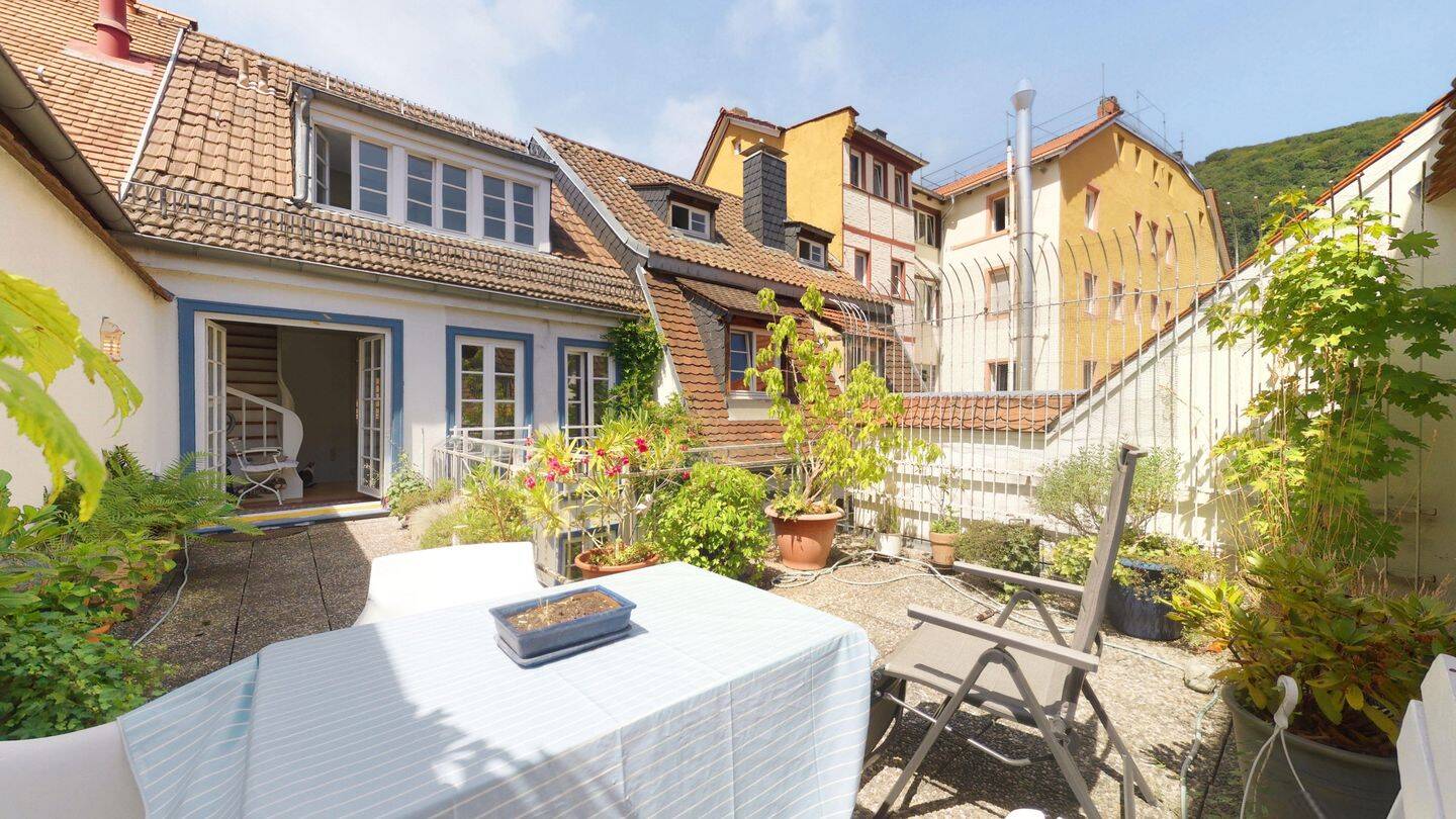 Willkommen in der Heidelberger Altstadt! Stadtvilla mit Schlossblick, Atrium & Dachterrasse, 69117 Heidelberg (Altstadt)