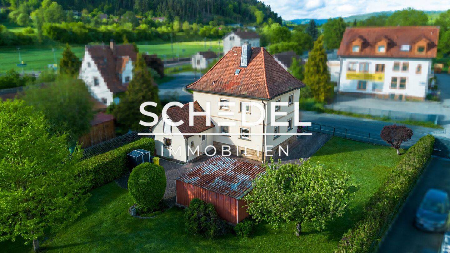 Viel Platz für Ihre Wohnträume-Einfamilienhaus mit schönem Grundstück und ausbaufähigem Dachgeschoss, 96317 Kronach