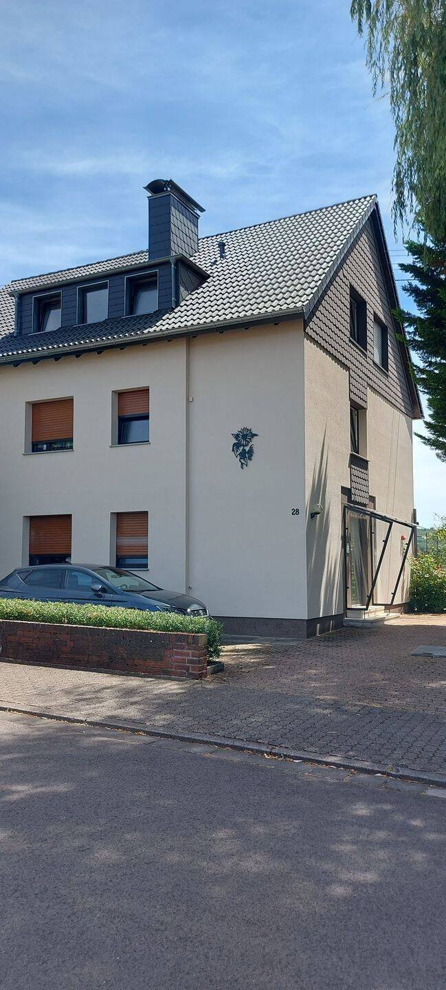 Helle 2-3 ZKB Wohnung, 1. Obergeschoss, ruhige Lage, 66292 Riegelsberg