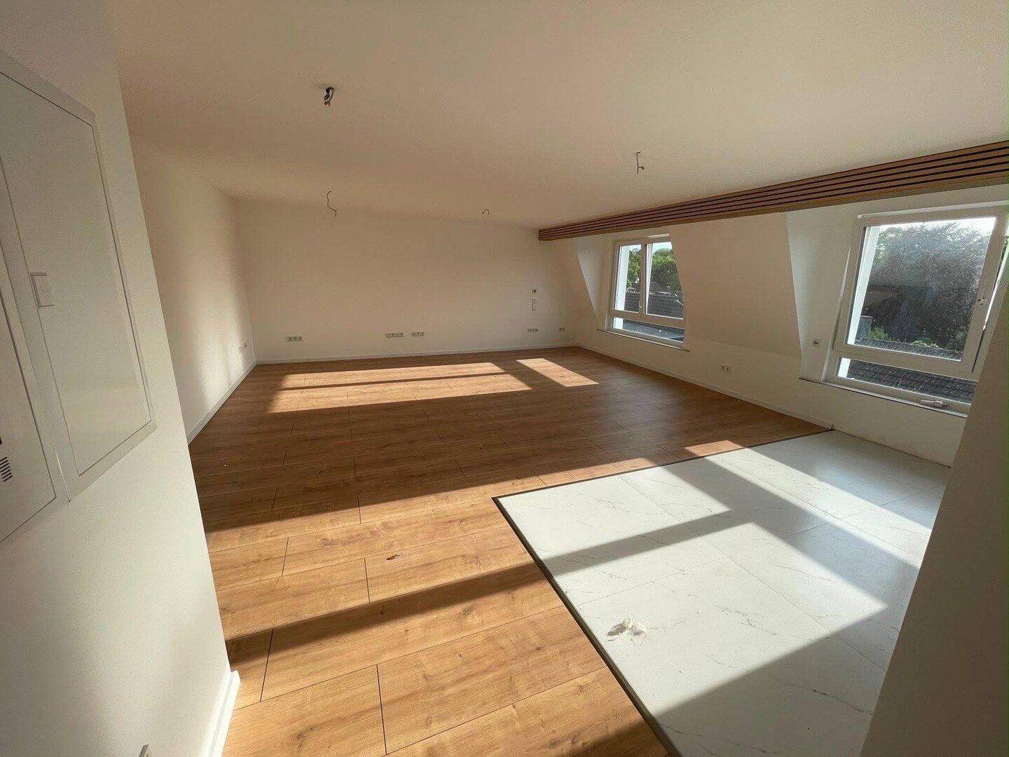 Neubau 2,5 Zimmer mit Wärmepumpe und Fussbodenheizung, 45307 Essen (Kray Leithe)