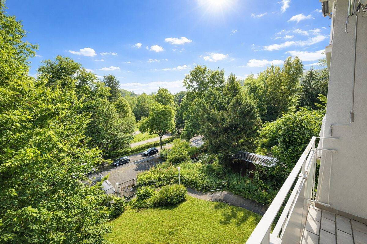 Seltene Gelegenheit! Nerotal: 116 m² in bester Lage von Wiesbaden! 4 Zi, 2 Bäder, 2 Balkone, Garage
