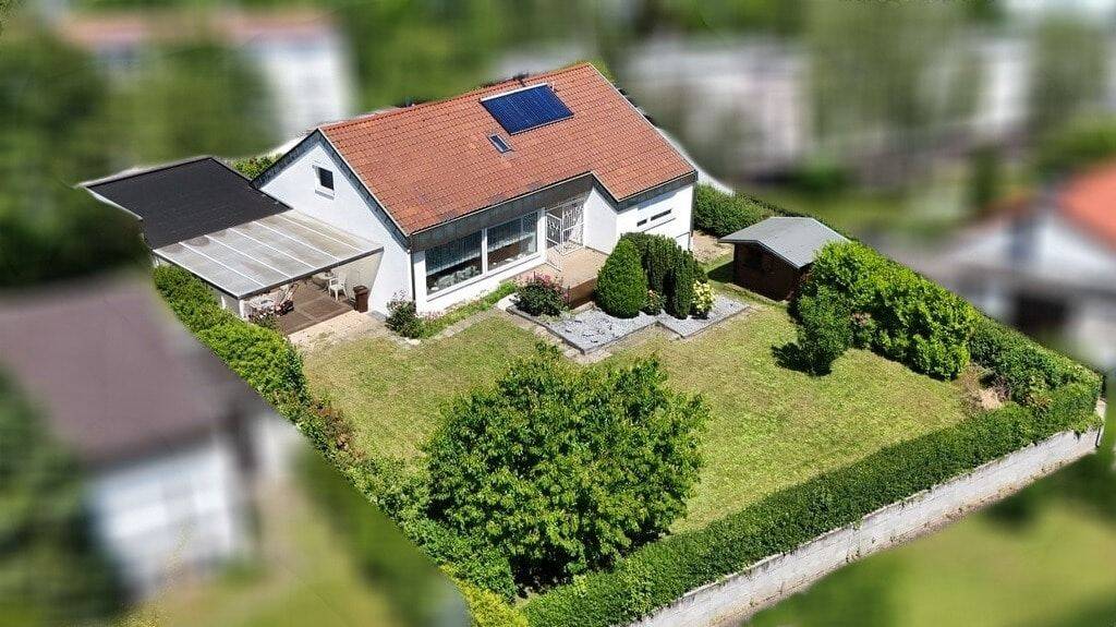 Familienparadies mit großem Grundstück und Doppelgarage in Heilbronn-Neckargartach, 74078 Heilbronn (Biberach Frankenbach Heilbronn Kirchhausen Neckargartach)