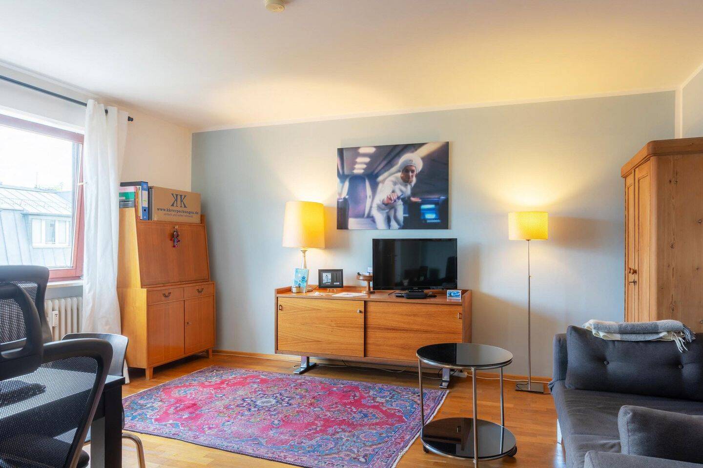 PROVISIONSFREI: Schwabinger Stadtjuwel – helle 2-Zi-Whg in oberster Etage, Balkon und Aufzug, 80796 München (Schwabing-West)