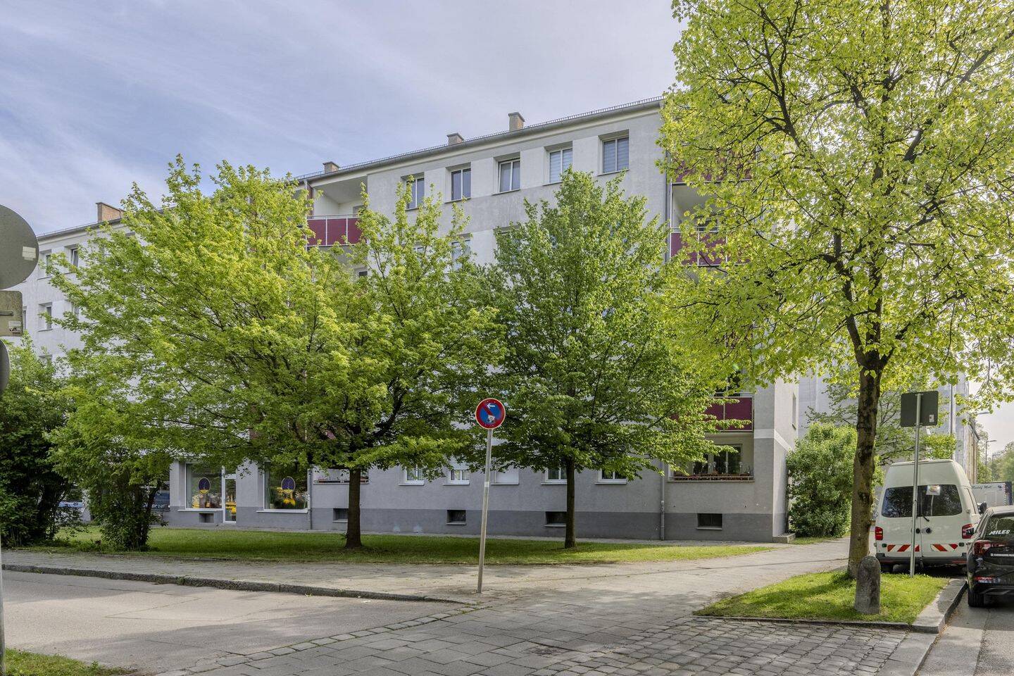 Wohnen am Park: Toll geschnittene 3-Zimmer-Wohnung mit sonnigem Westbalkon, 81669 München (Au-Haidhausen Ramersdorf-Perlach)