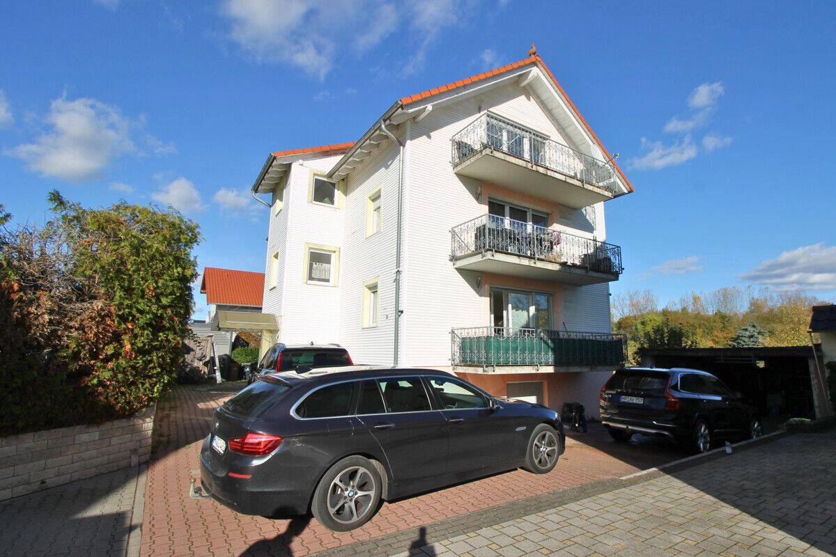 “Renditestark investieren: Modernes 4-Familienhaus mit 4,7 % Rendite“, 68642 Bürstadt