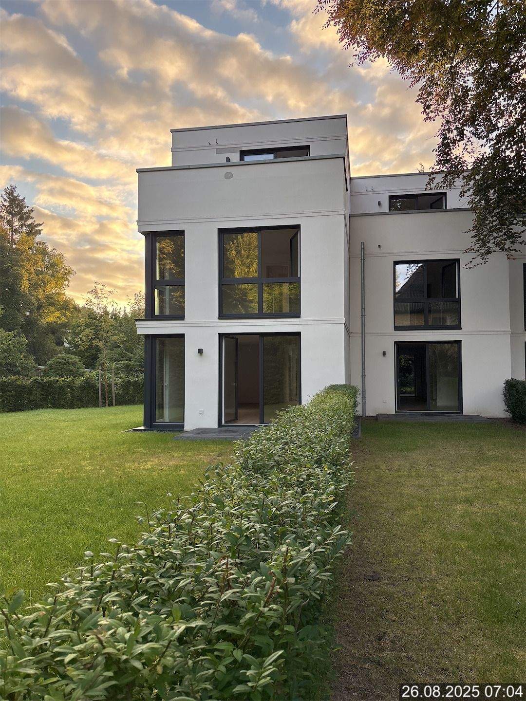 Stadtreihenhaus zur Miete in Volksdorf, 22359 Hamburg (Wandsbek Bergstedt Rahlstedt Volksdorf)