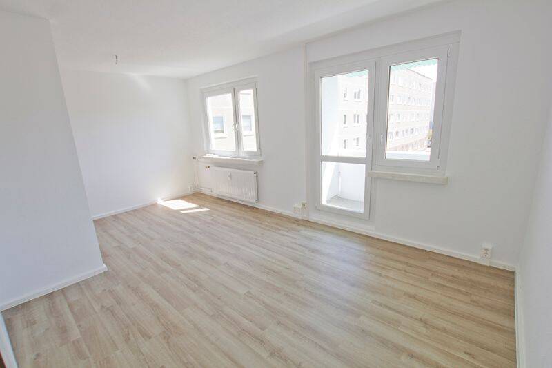 Schöne 2-Zimmerwohnung mit Balkon… Anmietung ab dem 01.09.2026 möglich, 6120 Halle (Saale) (Dölau Heide Nord Heide Süd Kröllwitz Lettin)