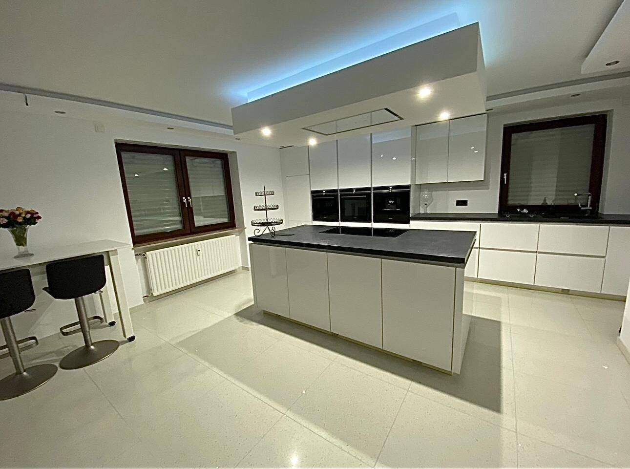 Haus im Haus! Ebenerdige, sehr hochwertige 4-Zimmer-Eigentumswohnung in 97502 Euerbach-Obbach (ID 3859), 97502 Euerbach