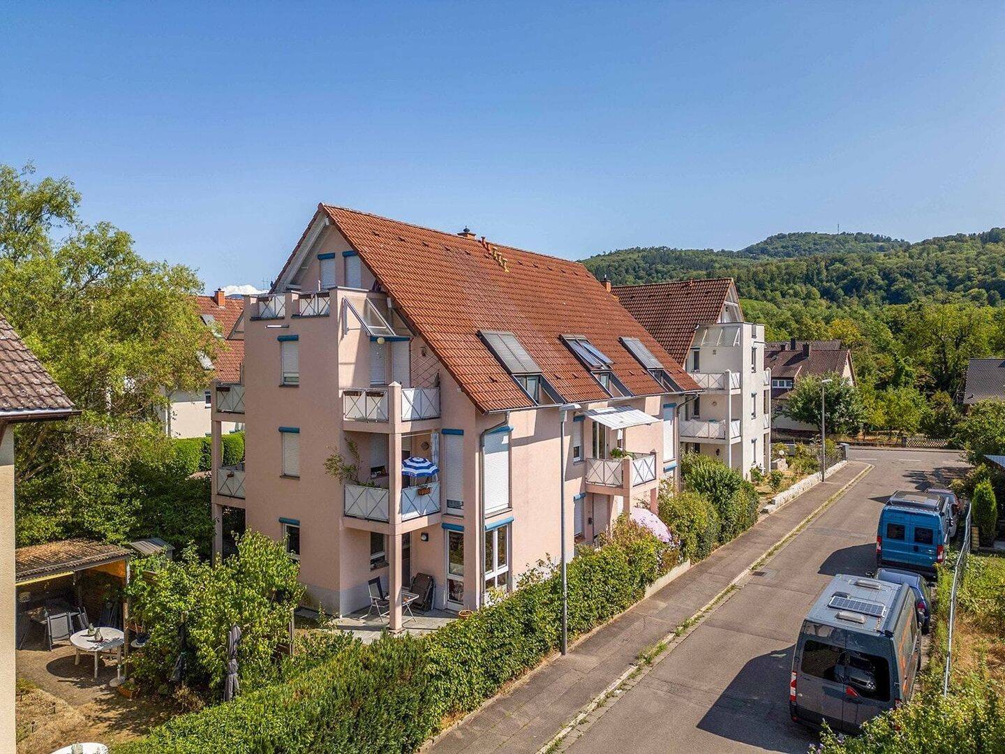 Perfekt geschnittene 2-Zimmer-Wohnung mit zwei Balkonen, 79111 Freiburg im Breisgau