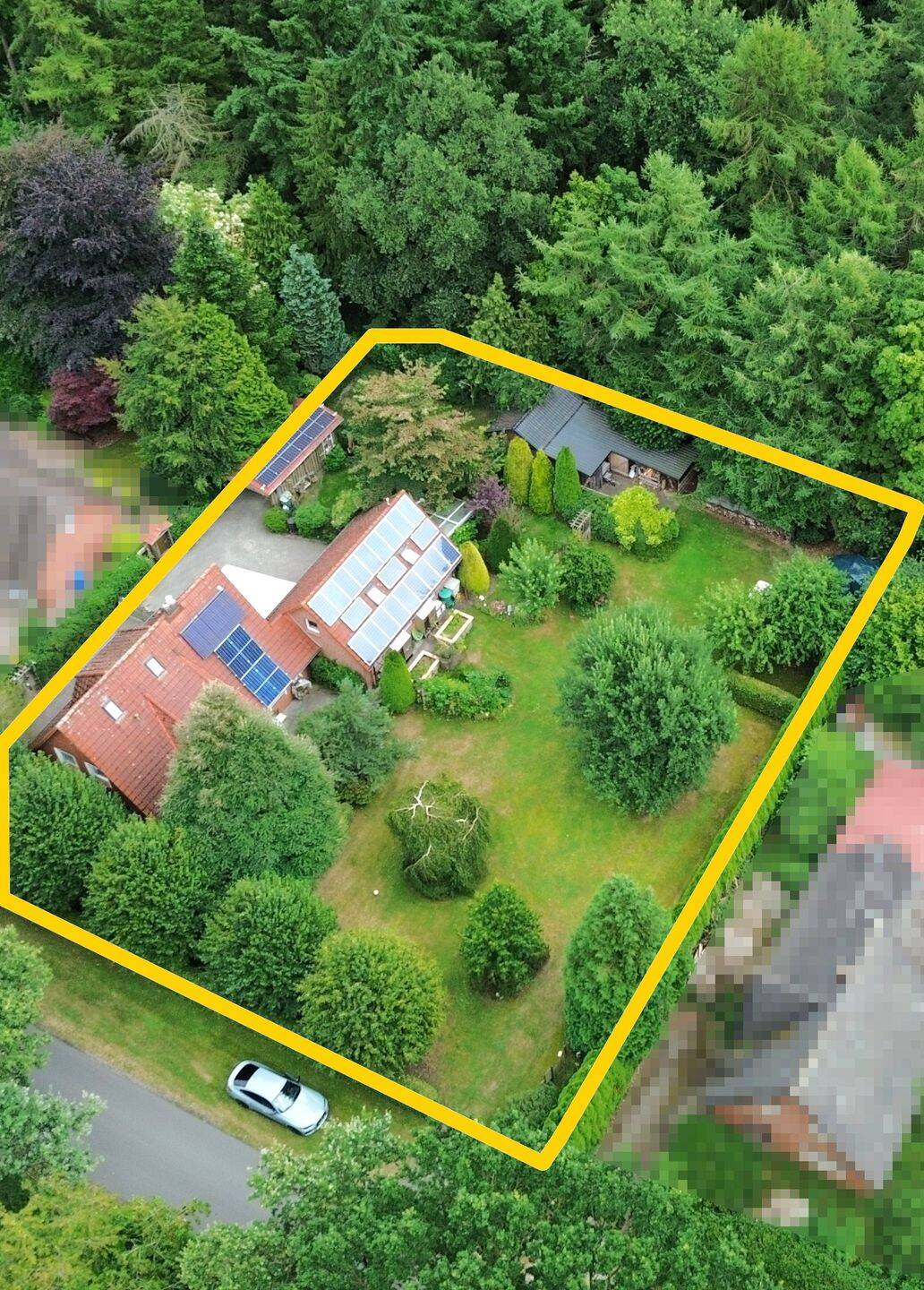 Modernisiertes Einfamilienhaus mit großem Grundstück zwischen Wald und Wiesen in Barßel, 26676 Barßel