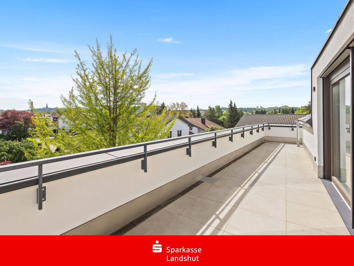 Penthouse-Feeling über den Dächern von LA, 84034 Landshut (Münchnerau Nikola West)
