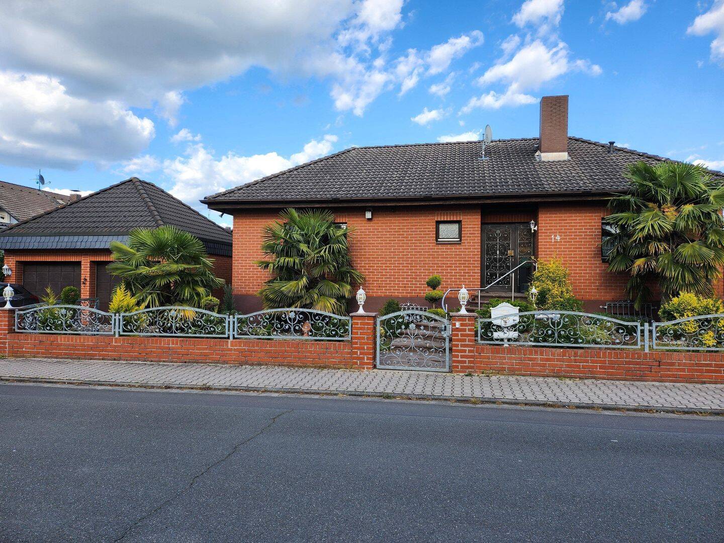 Gepflegter Bungalow in Leeheim, 64560 Riedstadt