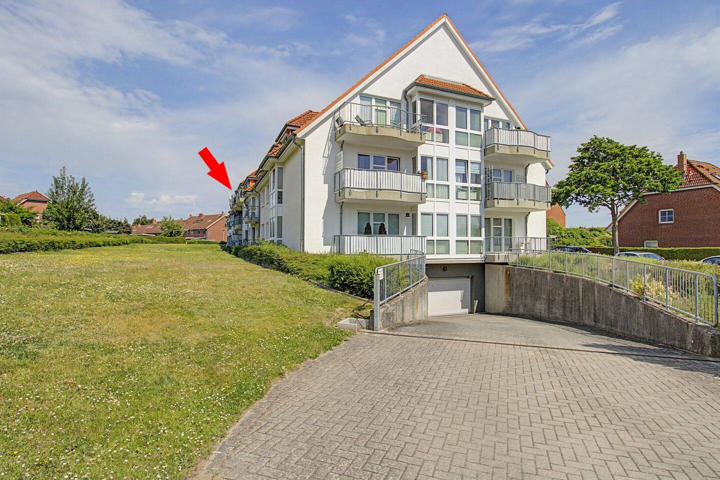 85 m² zum Wohlfühlen : Balkon, Parkett & Tiefgaragenstellplatz, 23558 Lübeck (Buntekuh Sankt Lorenz Nord Sankt Lorenz Süd)