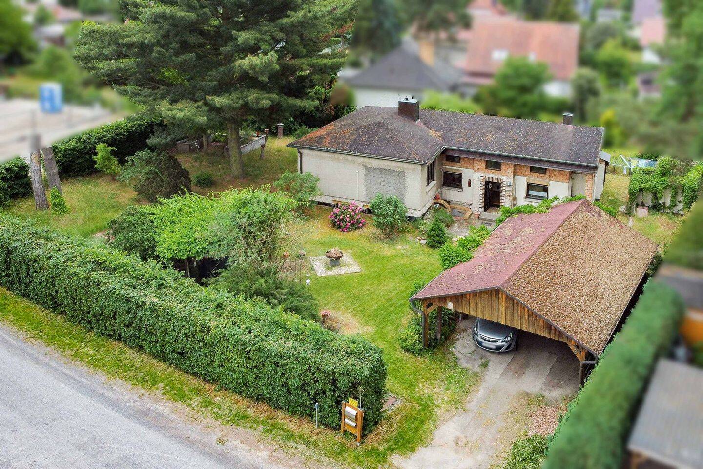 Ein Zuhause zum Verwirklichen: Charmantes Haus mit Keller für kreative Familien in ruhiger Lage, 15738 Zeuthen