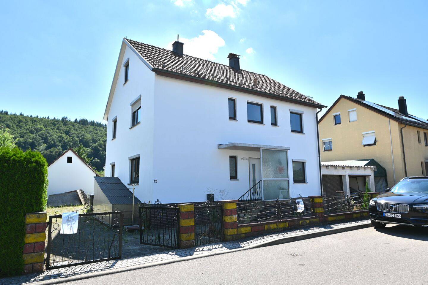 Familientraum – Ein-, Zwei oder Dreifamilienhaus mit großem Garten und vielen Möglichkeiten, 89551 Königsbronn