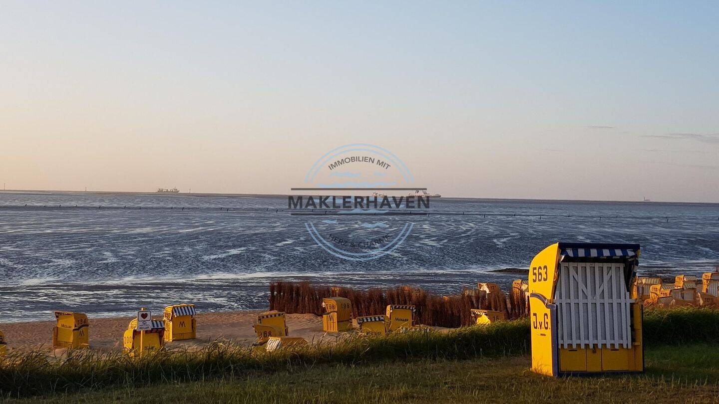 wenige Schritte zum Sandstrand: Maritimes Wohnen in Duhnen – Wohnung m. Deichblick u. Sonnenbalkon, 27476 Cuxhaven