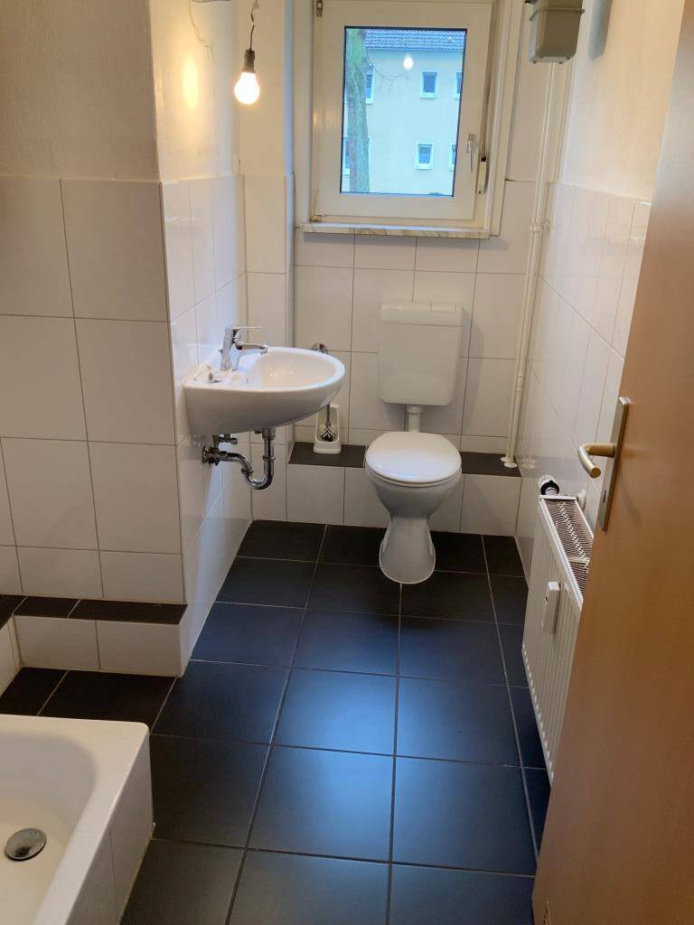 Demnächst frei! 2-Zimmer-Wohnung in Duisburg Huckingen, 47259 Duisburg (Huckingen Hüttenheim Mündelheim Ungelsheim Wanheim-Angerhausen)