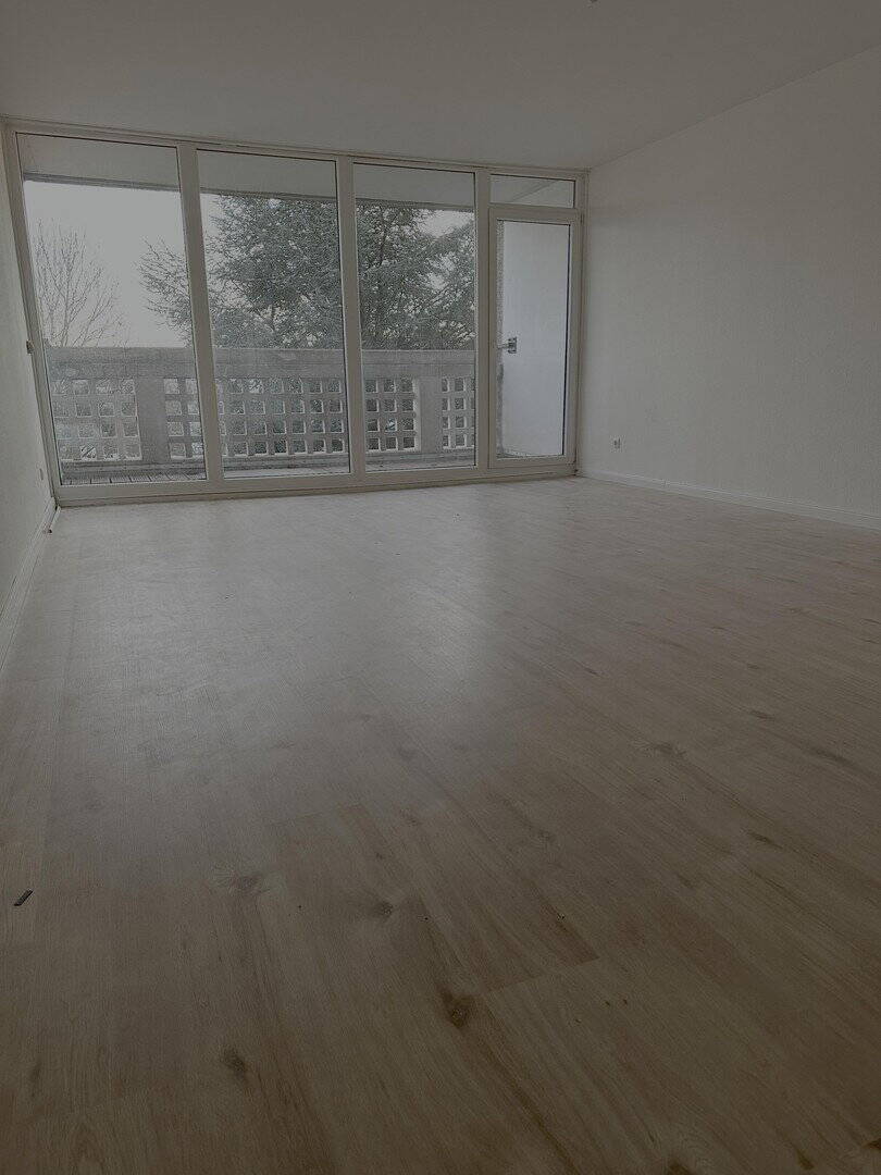 Helle 2-Zimmer-Maisonette-Wohnung mit Balkon in attraktiver Lage, 52080 Aachen