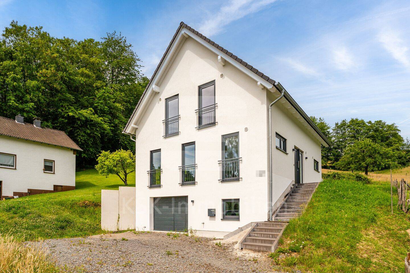 Exklusives Einfamilienhaus – Stilvolle Architektur, moderne Ausstattung & luxuriöser Wohnkomfort!, 53797 Lohmar
