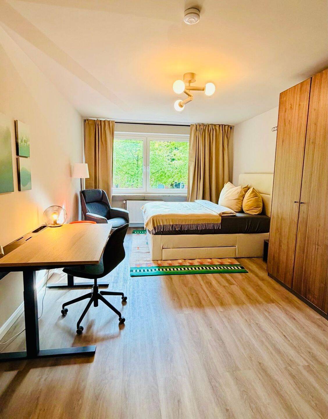 HELLES 17-m²-ZIMMER, RUHIGER BUSINESS-WG-CHARAKTER, 22769 Hamburg (Altona)