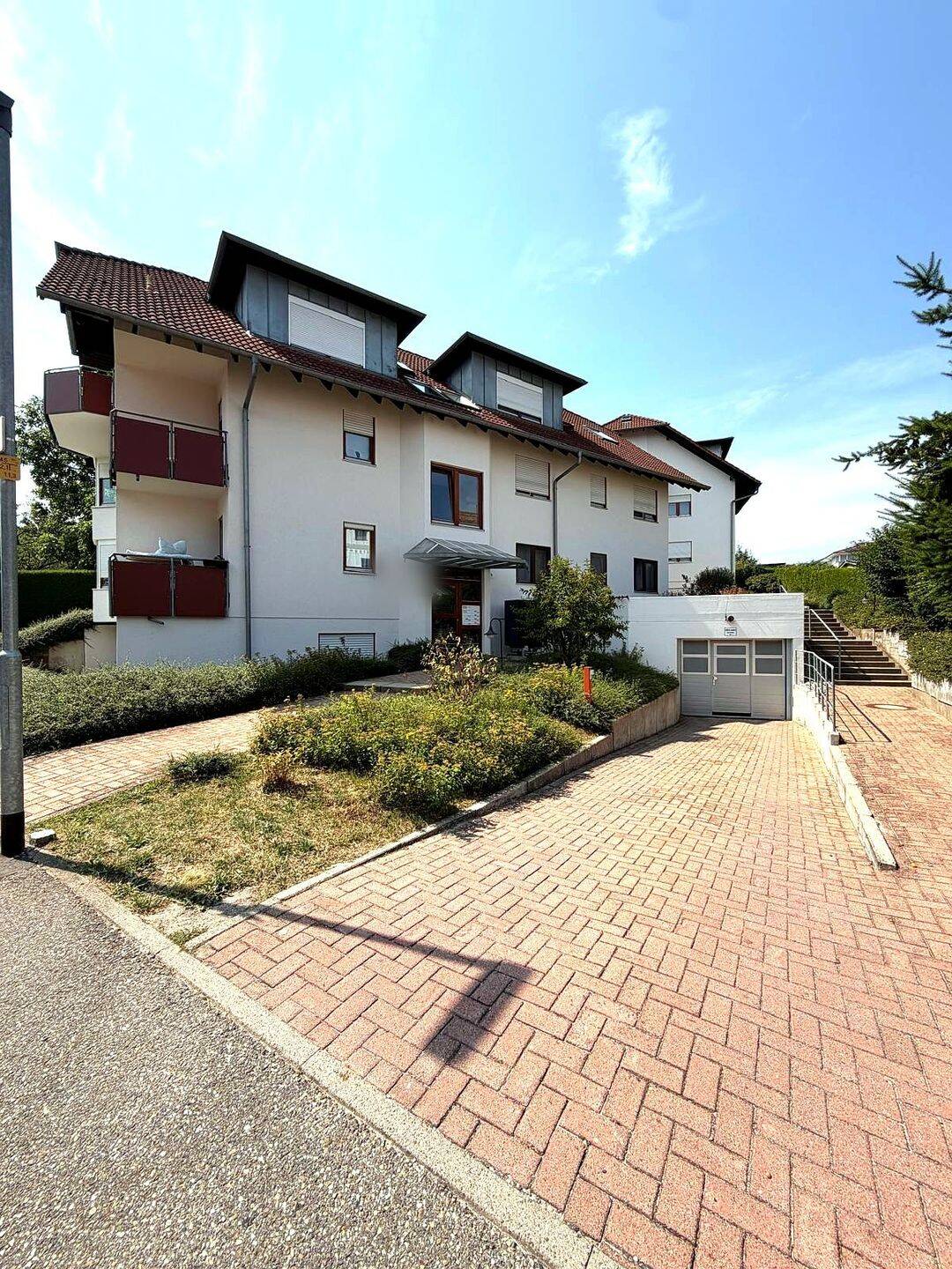 Kernsanierte 3-Zimmer-Wohnung mit Terrasse, Garten & Wärmepumpe – Energieklasse A, 75180 Pforzheim (Büchenbronn Dillweißenstein Sonnenberg Sonnenhof)